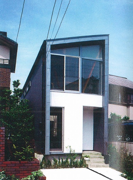 �K���X�����̉�